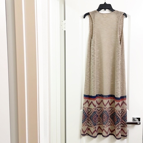 H.I.P. tribal print sleeveless knit cardigan - Picture 2 of 4